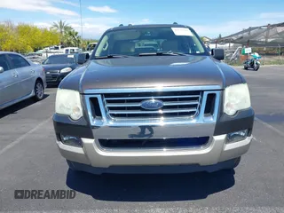 2007 Ford Explorer Eddie Bauer with VIN 1FMEU74EX7UB71748, listed as a IAAI auction lot 42139138 with 224,884 mi miles. Bid and sale history available at carsss.com. Image 6.