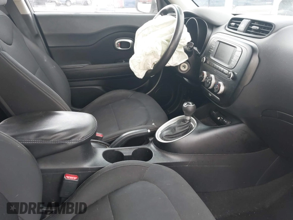 2018 Kia Soul with VIN KNDJN2A21J7505300, listed as a IAAI auction lot 41559693 with 62,726 mi miles. Bid and sale history available at carsss.com. Image 5.