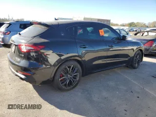 2020 Maserati Levante GranSport with VIN ZN661XUS5LX354490, listed as a Copart auction lot 74091563 with 0 mi miles. Bid and sale history available at carsss.com. Image 3.