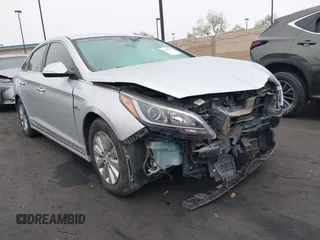 2016 Hyundai Sonata SE with VIN KMHE24L15GA019994, listed as a IAAI auction lot 42117259 with 155,048 mi miles and . Bid and sale history available at carsss.com. Image 1.
