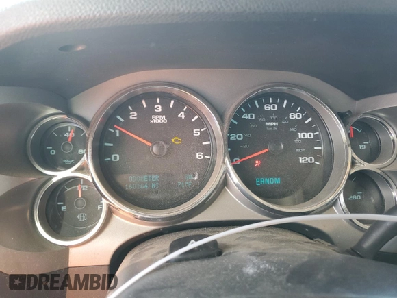 2011 Chevrolet Silverado 1500 LT with VIN 3GCPKSE32BG226210, listed as a Copart auction lot 46522965 with 160,164 mi miles and Salvage Title. Bid and sale history available at carsss.com. Image 9.