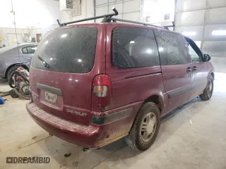 2004 Chevrolet Venture LS with VIN 1GNDX03E84D152859, listed as a Copart auction lot 61352482 with 161,091 mi miles and Salvage Title. Bid and sale history available at carsss.com. Image 4.