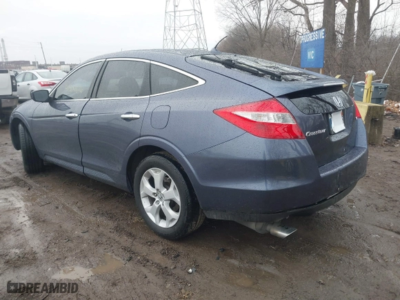 2012 Honda Crosstour EX-L with VIN 5J6TF1H53CL000704, listed as a IAAI auction lot 41504676 with 202,550 mi miles. Bid and sale history available at carsss.com. Image 3.