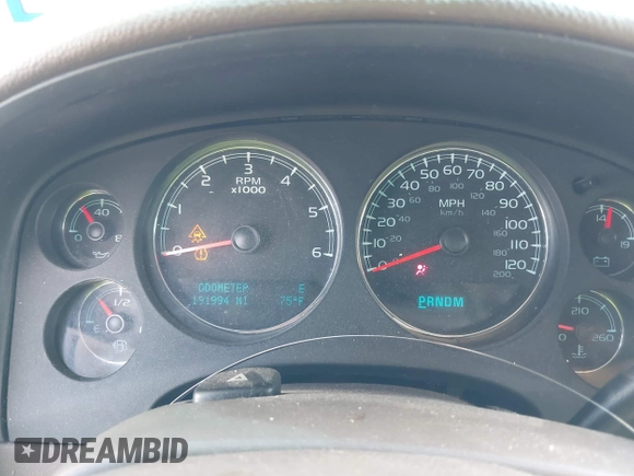 2009 Chevrolet Suburban LS with VIN 1GNFC16079R291885, listed as a IAAI auction lot 42352913 with 191,994 mi miles and . Bid and sale history available at DreamBid. Image 7.