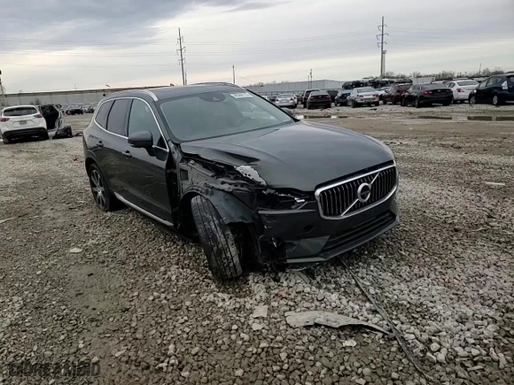 2020 Volvo XC60 Inscription with VIN YV4102RL2L1428953, listed as a Copart auction lot 46364115 with 71,798 mi miles and Salvage Title. Bid and sale history available at carsss.com. Image 12.