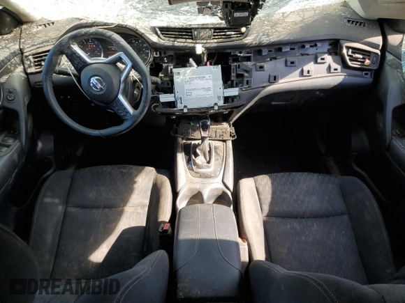 2019 Nissan Rogue SV with VIN KNMAT2MTXKP514105, listed as a Copart auction lot 55352235 with 134,738 mi miles and Salvage title. Bid and sale history available at DreamBid. Image 8.