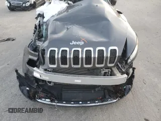 2017 Jeep Cherokee Limited z VIN 1C4PJLDS8HW643570, wystawiony jako Copart lot #85010674 z przebiegiem 78 184 mil mil oraz Szkoda całkowita • Salvage title. Historia ofert i sprzedaży dostępna na DreamBid. Obrazek 13.
