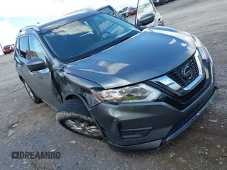 2020 Nissan Rogue SV z VIN JN8AT2MTXLW036926, wystawiony jako IAAI lot #42244126 z przebiegiem 43 478 mil mil oraz . Historia ofert i sprzedaży dostępna na DreamBid. Obrazek 1.
