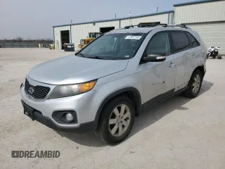2013 Kia Sorento LX with VIN 5XYKT4A22DG332352, listed as a Copart auction lot 47687195 with 0 mi miles and Clean Title. Bid and sale history available at carsss.com. Image 1.