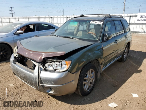 2007 Subaru Forester X L.L. Bean Ed with VIN JF1SG67607H706176, listed as a Copart auction lot 71744124 with 215,500 mi miles and Salvage Title. Bid and sale history available at carsss.com. Image 1.