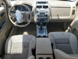 2008 Ford Escape XLT with VIN 1FMCU93198KE67763, listed as a Copart auction lot 60103005 with 147,075 mi miles and Salvage title. Bid and sale history available at DreamBid. Image 8.