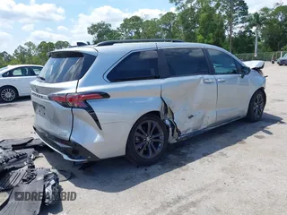 2023 Toyota Sienna XSE с VIN 5TDXRKEC8PS154367, выставлен на аукционе IAAI как лот 42232544 с пробегом 49 547 миль миль и . История ставок и продаж доступна на DreamBid. Изображение 4.
