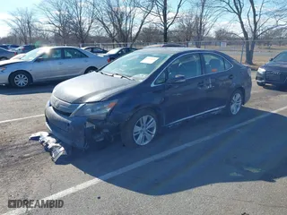 2010 Lexus HS 250h with VIN JTHBB1BA9A2035560, listed as a IAAI auction lot 41694493 with 131,106 mi miles. Bid and sale history available at carsss.com. Image 17.