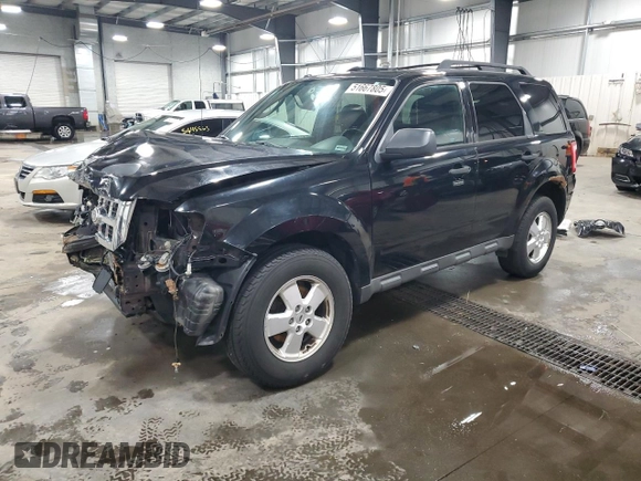 2012 Ford Escape XLT z VIN 1FMCU9D74CKB91598, wystawiony jako Copart lot #51667805 z przebiegiem 182 152 mil mil oraz Szkoda całkowita • Salvage title. Historia ofert i sprzedaży dostępna na DreamBid. Obrazek 1.