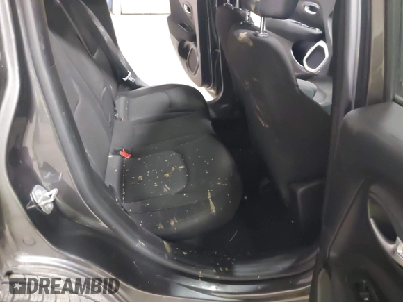 2020 Jeep Renegade Sport z VIN ZACNJBAB8LPL20290, wystawiony jako IAAI lot #41700412 z przebiegiem 32 733 mil mil oraz . Historia ofert i sprzedaży dostępna na DreamBid. Obrazek 8.