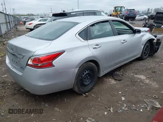 2014 Nissan Altima 2.5 SV with VIN 1N4AL3AP6EC166513, listed as a IAAI auction lot 41903832 with 217,512 mi miles. Bid and sale history available at carsss.com. Image 4.