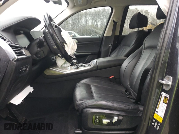 2019 BMW X7 xDrive40i with VIN 5UXCW2C51KL082125, listed as a Copart auction lot 47482325 with 0 mi miles and Salvage Title. Bid and sale history available at carsss.com. Image 7.