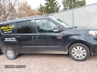 2020 Ram ProMaster City Wagon SLT with VIN ZFBHRFBB0L6S21239, listed as a IAAI auction lot 40900831 with 73,973 mi miles. Bid and sale history available at carsss.com. Image 14.