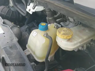 2016 Ram ProMaster Cargo z VIN 3C6TRVNG4GE114114, wystawiony jako IAAI lot #42727210 z przebiegiem Nie podano mil oraz . Historia ofert i sprzedaży dostępna na DreamBid. Obrazek 17.