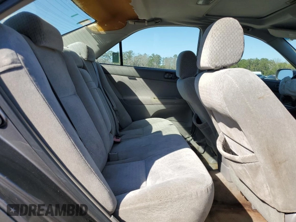 2004 Toyota Camry LE with VIN 4T1BE32K24U896189, listed as a Copart auction lot 45457855 with 334,123 mi miles and Salvage Title. Bid and sale history available at carsss.com. Image 10.