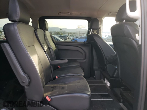 2017 Mercedes-Benz Metris Passenger with VIN WDAPG2EE3H3323613, listed as a Copart auction lot 49343915 with 117,230 mi miles and Clean Title. Bid and sale history available at DreamBid. Image 11.