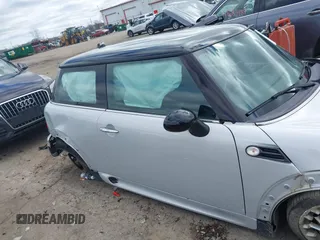 2013 MINI Cooper Hardtop with VIN WMWSU3C56DT374488, listed as a IAAI auction lot 41744603 with 82,678 mi miles. Bid and sale history available at carsss.com. Image 13.