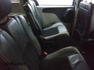 2018 Dodge Grand Caravan SXT with VIN 2C4RDGCGXJR215714, listed as a Copart auction lot 42568725 with Not Provided miles and Non Repairable. Bid and sale history available at DreamBid. Image 11.