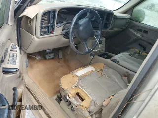 2001 Chevrolet Silverado 1500HD LS with VIN 1GCGK13U01F204728, listed as a Copart auction lot 47835545 with Not Provided miles and Clean Title. Bid and sale history available at DreamBid. Image 8.