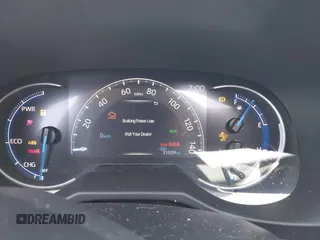 2024 Toyota RAV4 Hybrid XSE with VIN 2T3E6RFV9RW077941, listed as a IAAI auction lot 42012134 with 31,009 mi miles and . Bid and sale history available at DreamBid. Image 7.