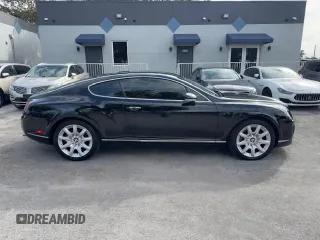 2005 Bentley Continental GT GT z VIN SCBCR63WX5C026197, wystawiony jako Copart lot #43343625 z przebiegiem 90 440 mil mil oraz Czysty tytuł • Clean title. Historia ofert i sprzedaży dostępna na DreamBid. Obrazek 13.