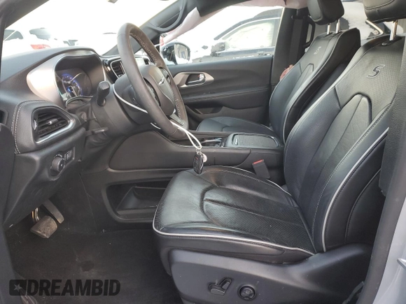 2023 Chrysler Pacifica Limited with VIN 2C4RC3GGXPR514439, listed as a Copart auction lot 88054055 with 23,761 mi miles and Salvage title. Bid and sale history available at DreamBid. Image 7.