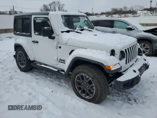 2021 Jeep Wrangler Sport S with VIN 1C4GJXAN5MW595297, listed as a Copart auction lot 45820485 with 62,429 mi miles and Salvage Title. Bid and sale history available at DreamBid. Image 4.