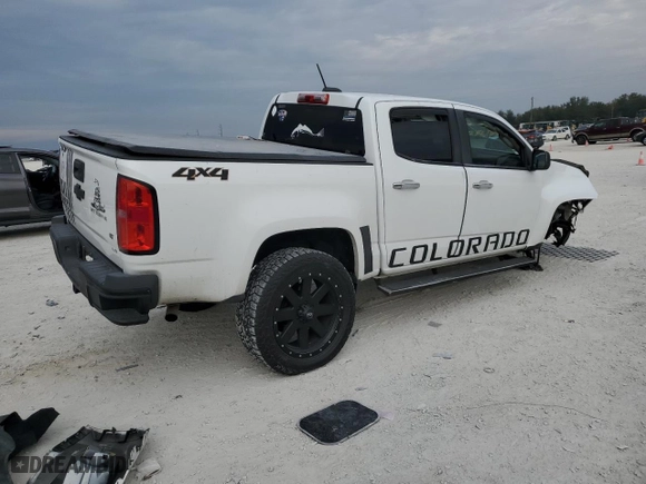 2015 Chevrolet Colorado 4WD LT with VIN 1GCGTBE33F1236276, listed as a Copart auction lot 88979325 with 227,979 mi miles and Non Repairable. Bid and sale history available at carsss.com. Image 3.