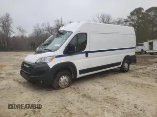 2023 Ram ProMaster Cargo with VIN 3C6MRVHG5PE574334, listed as a Copart auction lot 46721965 with 17,584 mi miles and Clean Title. Bid and sale history available at carsss.com. Image 1.