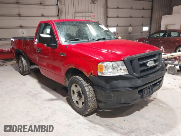 2008 Ford F-150 XL with VIN 1FTRF122X8KF02704, listed as a IAAI auction lot 41748158 with 1 mi miles. Bid and sale history available at carsss.com. Image 1.