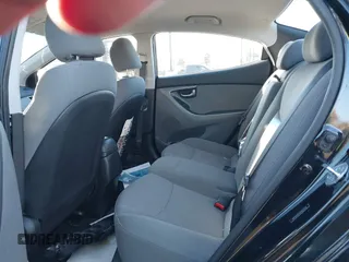 2016 Hyundai Elantra SE z VIN 5NPDH4AE0GH687456, wystawiony jako IAAI lot #41631381 z przebiegiem 122 318 mil mil oraz . Historia ofert i sprzedaży dostępna na DreamBid. Obrazek 8.