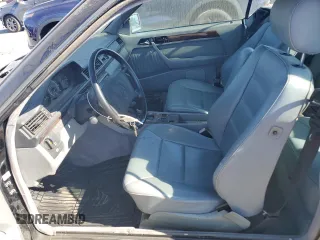 1991 Mercedes-Benz 300 300CE with VIN WDBEA51D4MB435873, listed as a Copart auction lot 76500764 with 143,880 mi miles and Salvage Title. Bid and sale history available at carsss.com. Image 7.