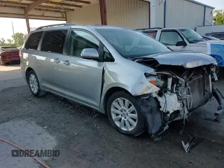 2012 Toyota Sienna XLE AAS z VIN 5TDYK3DC7CS220708, wystawiony jako Copart lot #58295075 z przebiegiem 154 529 mil mil oraz Szkoda całkowita • Salvage title. Historia ofert i sprzedaży dostępna na DreamBid. Obrazek 14.