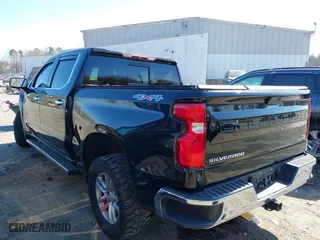 2019 Chevrolet Silverado 1500 LTZ with VIN 1GCUYGED4KZ320175, listed as a IAAI auction lot 41766819 with 1 mi miles. Bid and sale history available at carsss.com. Image 3.