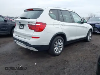 2016 BMW X3 xDrive28i z VIN 5UXWX9C50G0D74816, wystawiony jako IAAI lot #41665372 z przebiegiem 87 864 mil mil oraz . Historia ofert i sprzedaży dostępna na DreamBid. Obrazek 4.