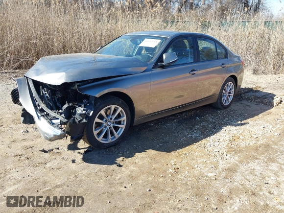 2016 BMW 3 Series 320i xDrive z VIN WBA8E5G56GNT93029, wystawiony jako IAAI lot #41652248 z przebiegiem 93 088 mil mil oraz . Historia ofert i sprzedaży dostępna na DreamBid. Obrazek 20.