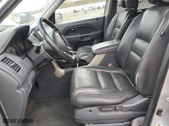2008 Honda Pilot EX-L with VIN 5FNYF18748B045951, listed as a Copart auction lot 50617485 with 176,074 mi miles and Salvage Title. Bid and sale history available at carsss.com. Image 7.