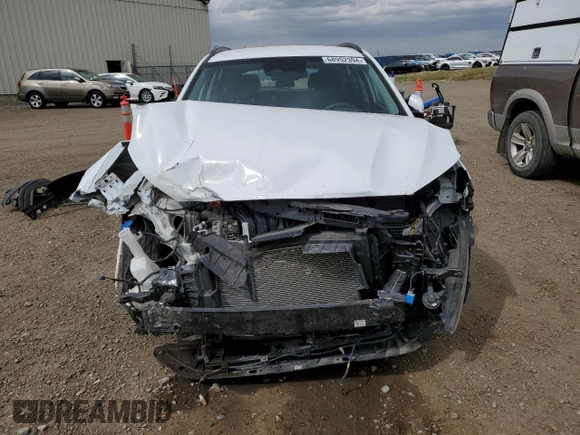 2022 Hyundai Kona SE with VIN KM8K2CAB2NU863916, listed as a Copart auction lot 68952394 with 33,708 mi miles and Salvage Title. Bid and sale history available at carsss.com. Image 5.