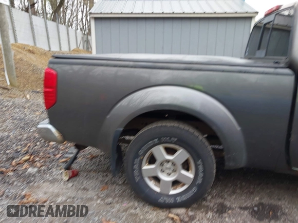 2008 Nissan Frontier SE z VIN 1N6AD06W78C438364, wystawiony jako IAAI lot #42093527 z przebiegiem 79 828 mil mil oraz . Historia ofert i sprzedaży dostępna na DreamBid. Obrazek 17.