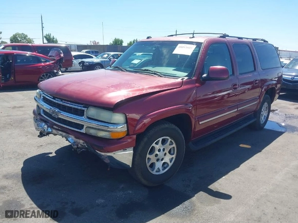 2004 Chevrolet Suburban LT with VIN 1GNFK16T24J272018, listed as a IAAI auction lot 41302541 with NaN miles. Bid and sale history available at carsss.com. Image 2.