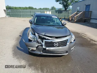 2015 Nissan Altima 2.5 with VIN 1N4AL3AP7FN901828, listed as a Copart auction lot 61445175 with 60,817 mi miles and Salvage title. Bid and sale history available at DreamBid. Image 5.