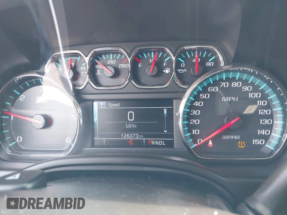 2018 Chevrolet Tahoe Commercial z VIN 1GNSKDEC8JR238969, wystawiony jako IAAI lot #42440047 z przebiegiem 126 373 mil mil oraz . Historia ofert i sprzedaży dostępna na DreamBid. Obrazek 15.