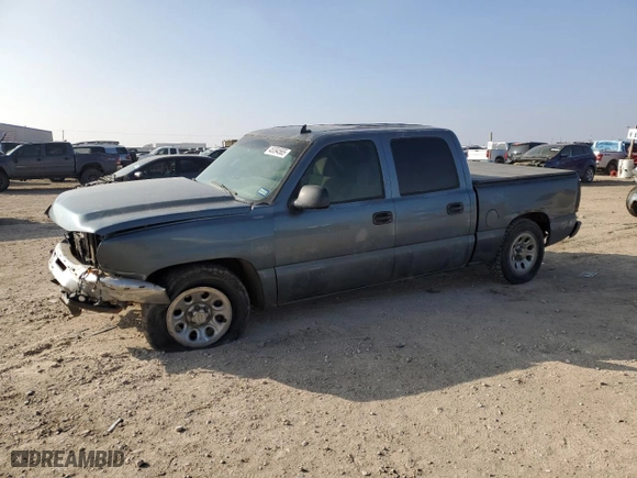 2006 Chevrolet Silverado 1500 LT1 with VIN 2GCEC13Z361272469, listed as a Copart auction lot 45394565 with 216,312 mi miles and Salvage Title. Bid and sale history available at carsss.com. Image 1.