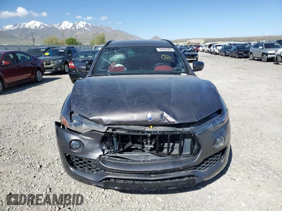 2017 Maserati Levante with VIN ZN661XUS3HX217488, listed as a Copart auction lot 54862585 with 66,801 mi miles and Clean Title. Bid and sale history available at carsss.com. Image 5.