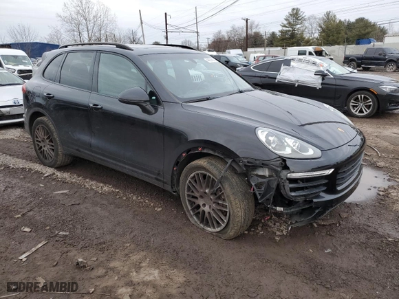 2018 Porsche Cayenne S with VIN WP1AB2A23JLA60752, listed as a Copart auction lot 44623825 with 86,605 mi miles and Salvage Title. Bid and sale history available at carsss.com. Image 4.